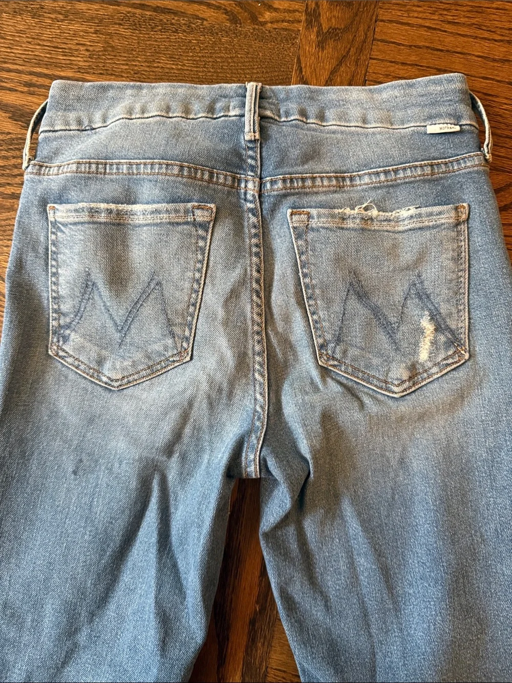 Light Blue Distressed Women’s Jeans